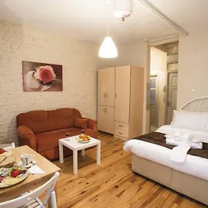 Gen Pera Apartahotel
