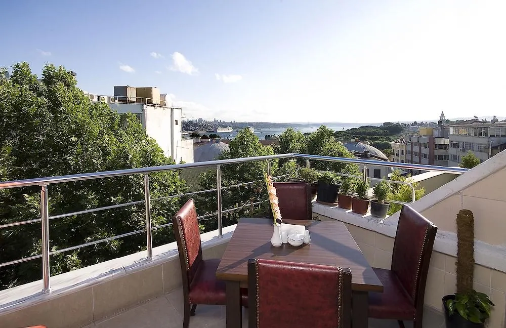Meddusa Hotel Istanbul 2*,